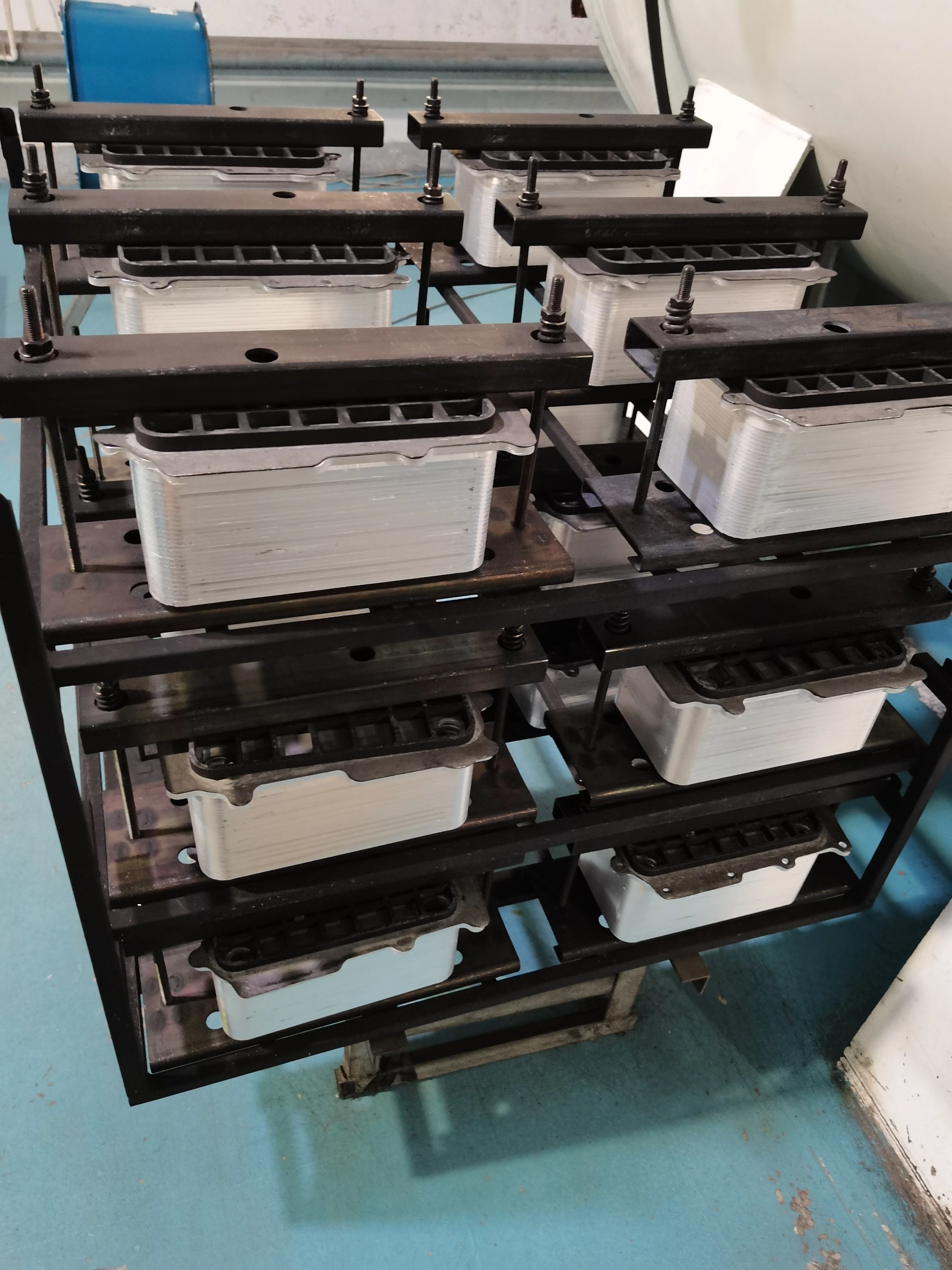 Resfriador de óleo de brasagem a vácuo